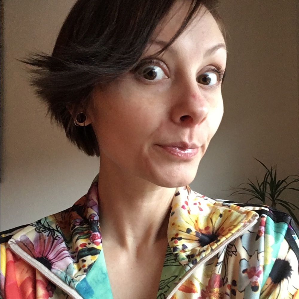 Meet your Posher, Jeannie